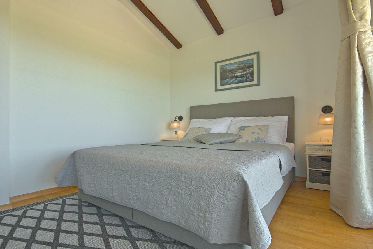 Villa Vespera Rosini Eksteriør billede