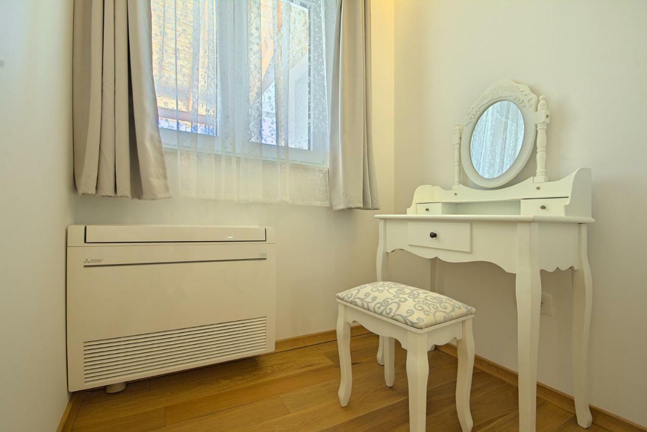 Villa Vespera Rosini Eksteriør billede