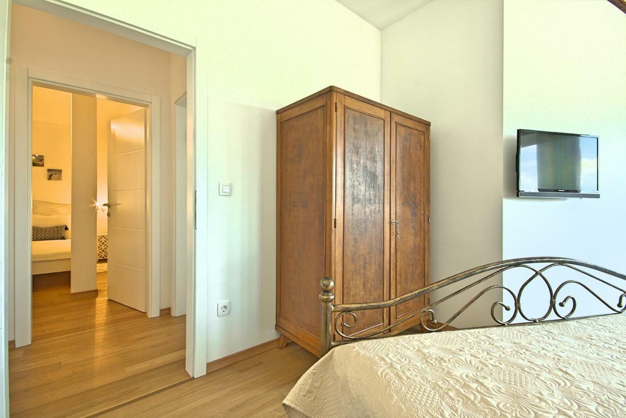 Villa Vespera Rosini Eksteriør billede